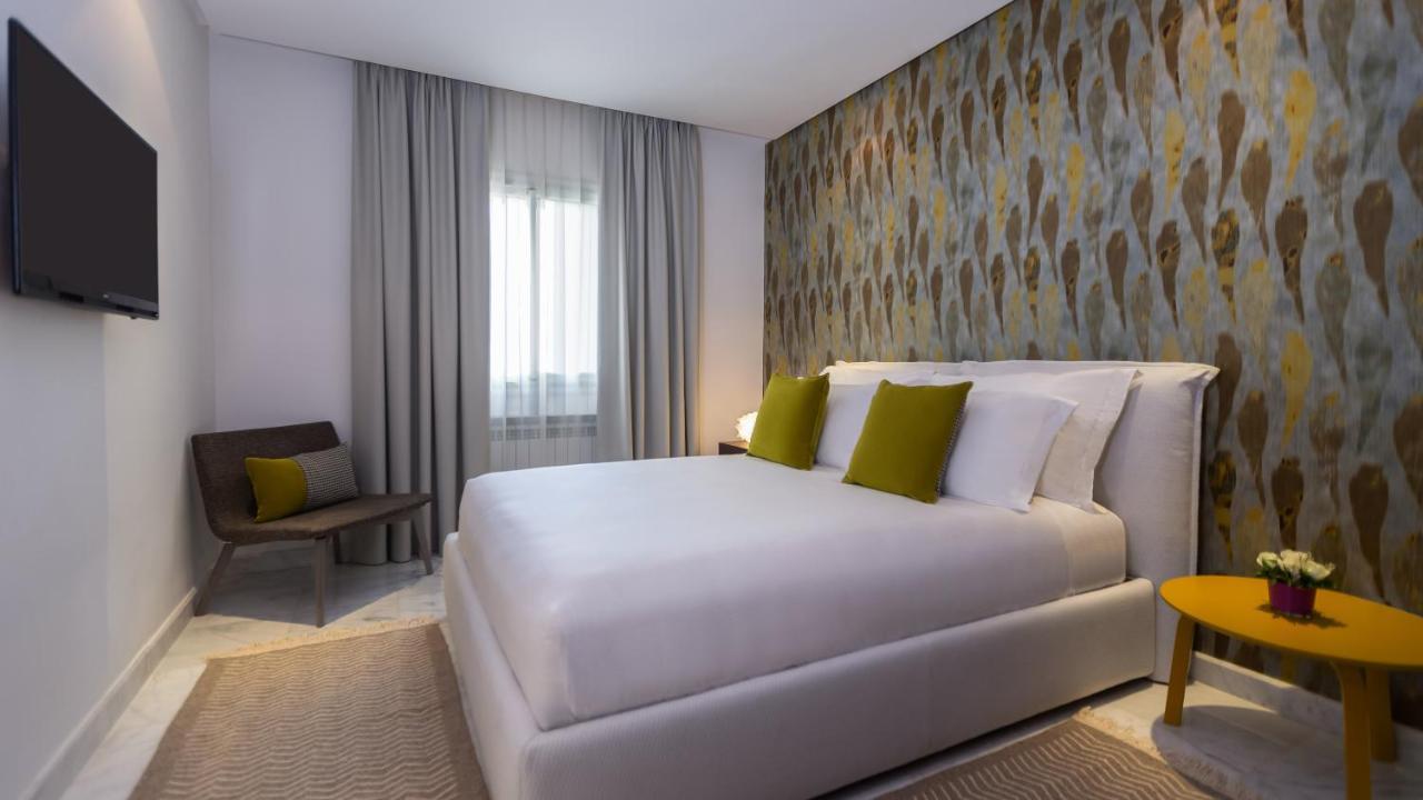 Adam Hotel Suites Tunisi Esterno foto