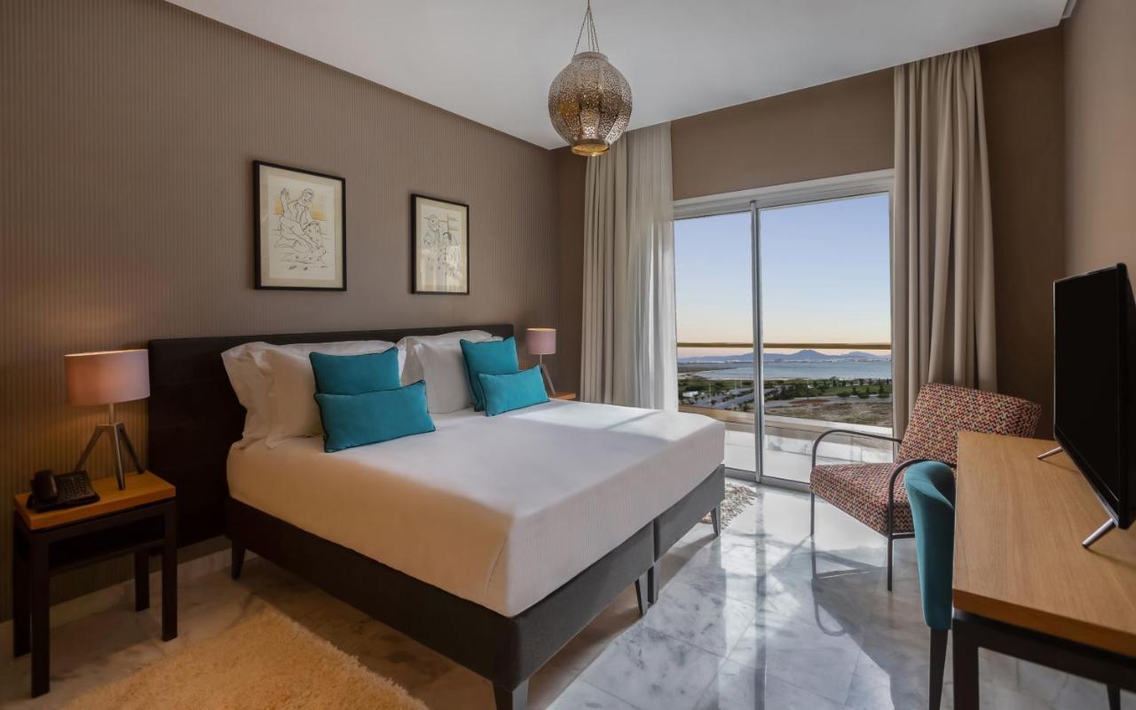 Adam Hotel Suites Tunisi Esterno foto