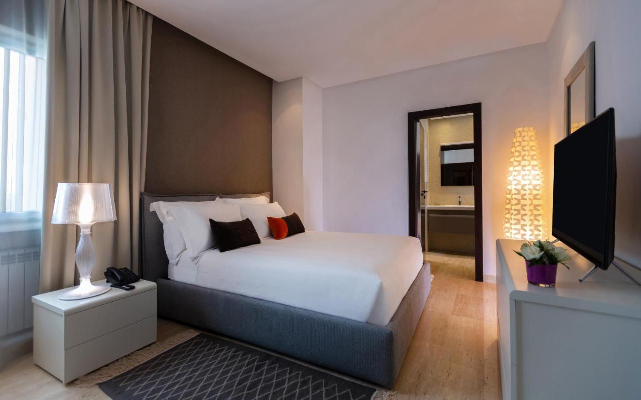 Adam Hotel Suites Tunisi Esterno foto