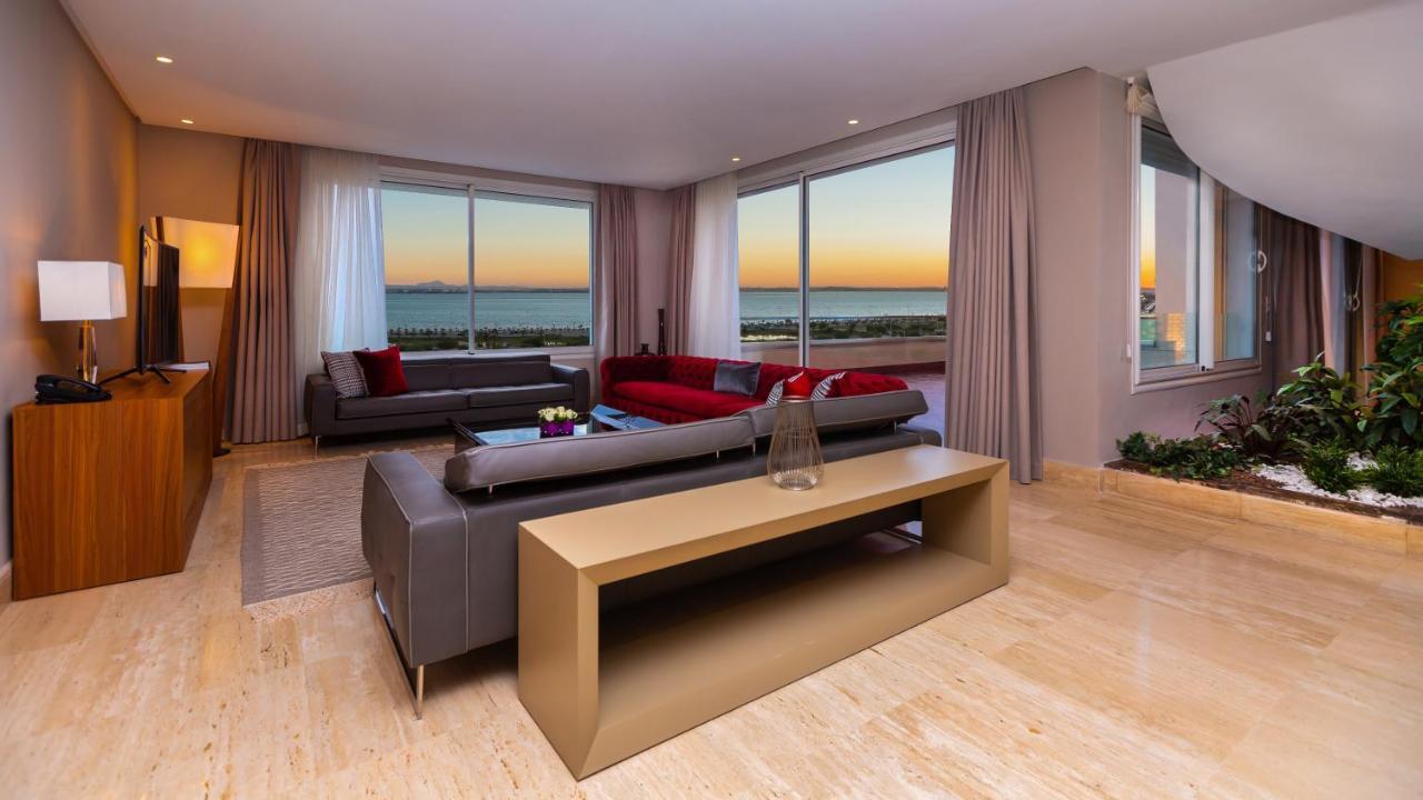 Adam Hotel Suites Tunisi Esterno foto